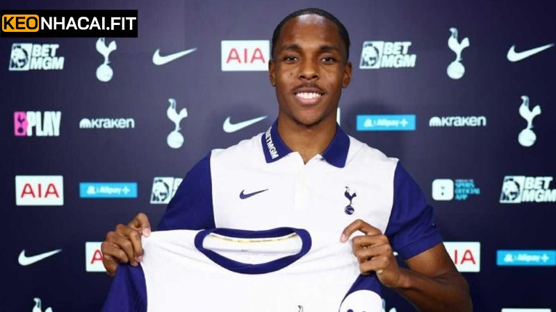 Mathys Tel Từ Chối Gia Nhập Tottenham - Thương Vụ Bị Đổ Bể 2 Mathys Tel từ chối gia nhập Tottenham, khẳng định giá trị tại Bayern